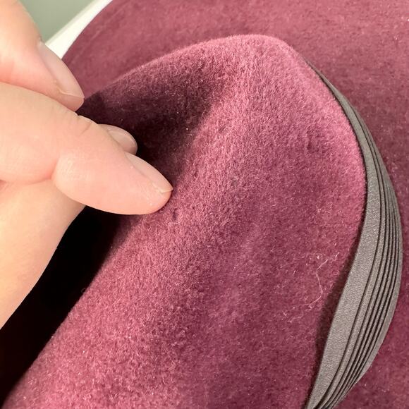 VTG BETMAR New York Fedora Hat For Women 7.5" Felt Wool Wide Brim Pearl Burgundy - Picture 2 of 10